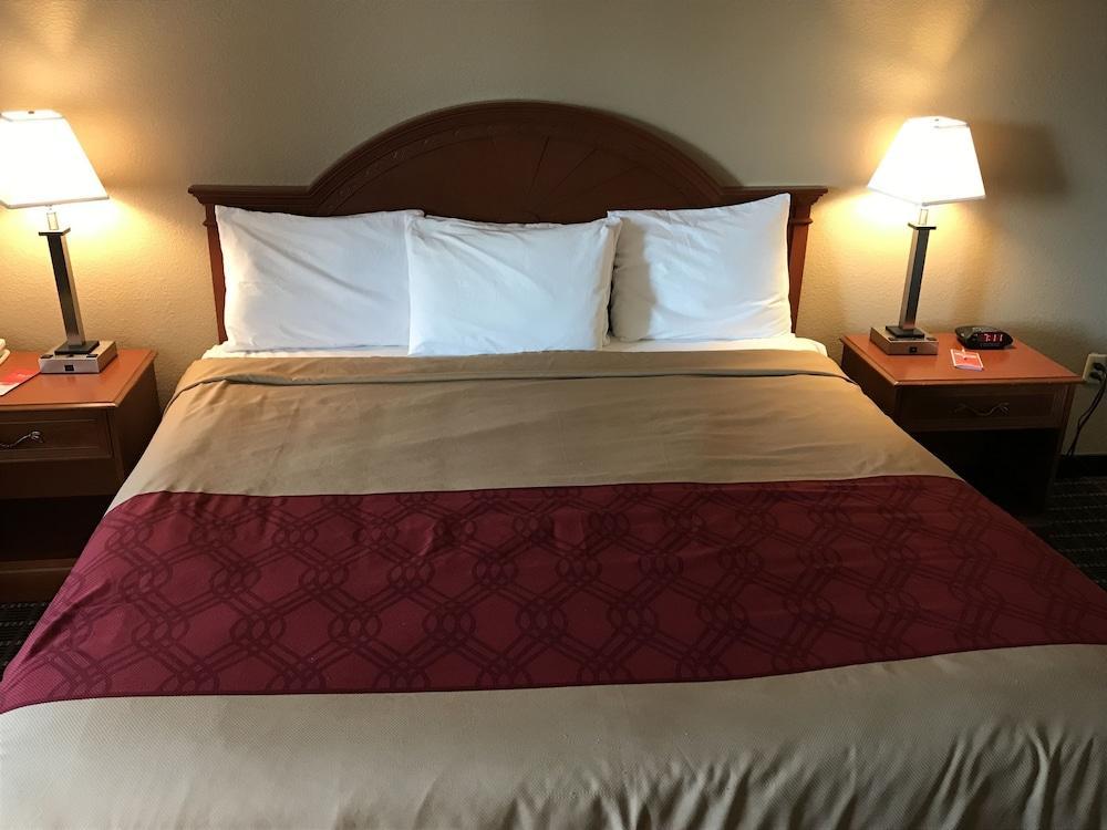 Lodge Econo La Crosse